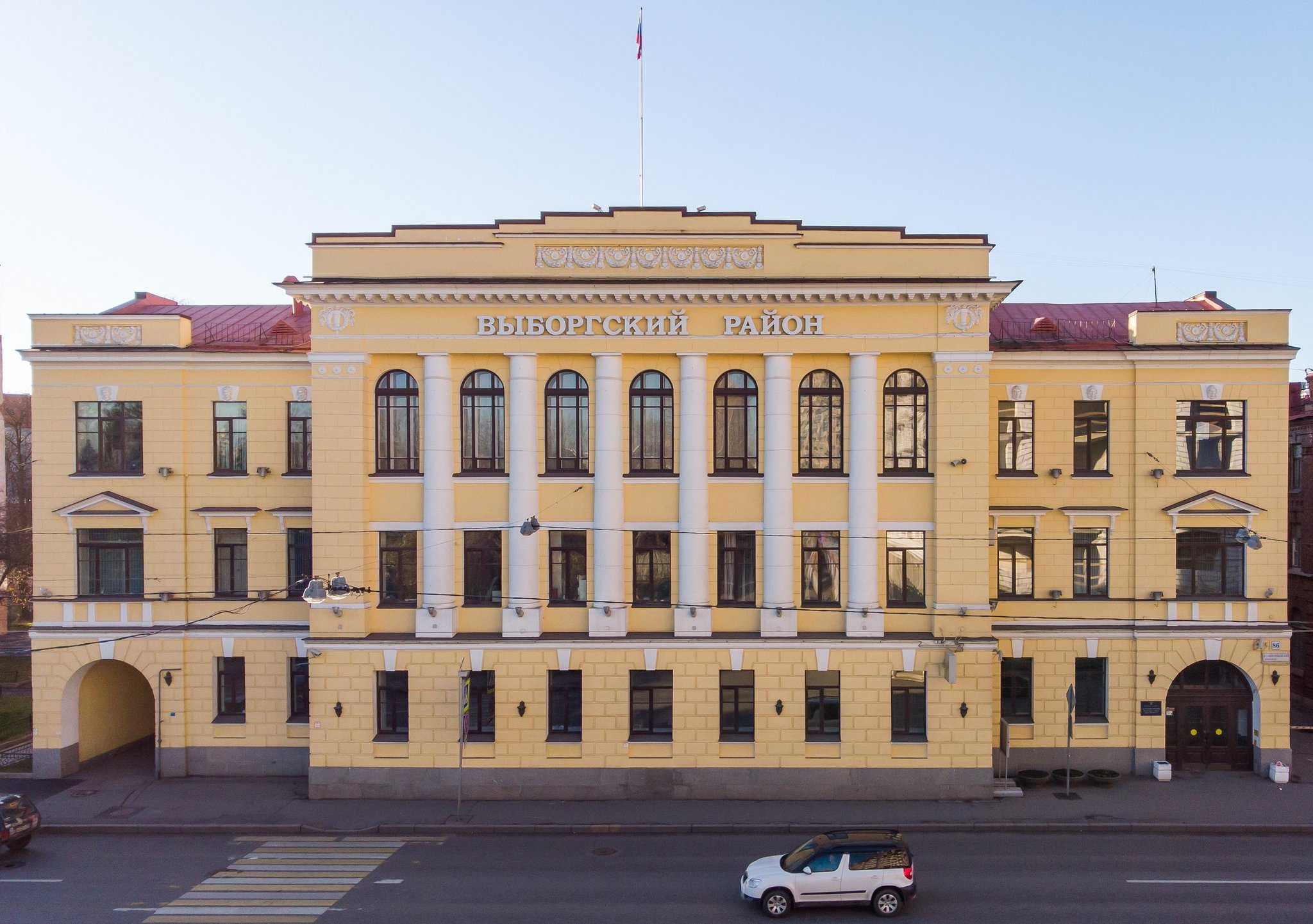 здание администрации санкт петербурга