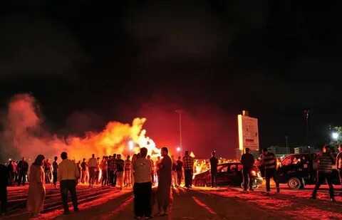 Ливийцы вышли на митинги против произвола ПНС