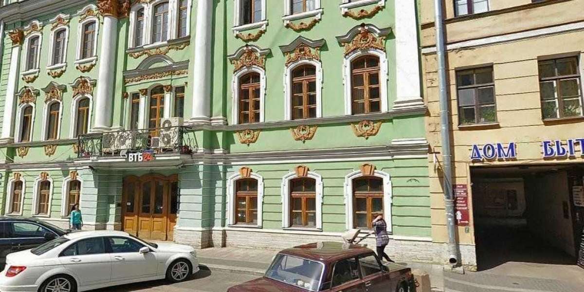 В Петербурге ВТБ выставил на торги особняк за 252 миллиона