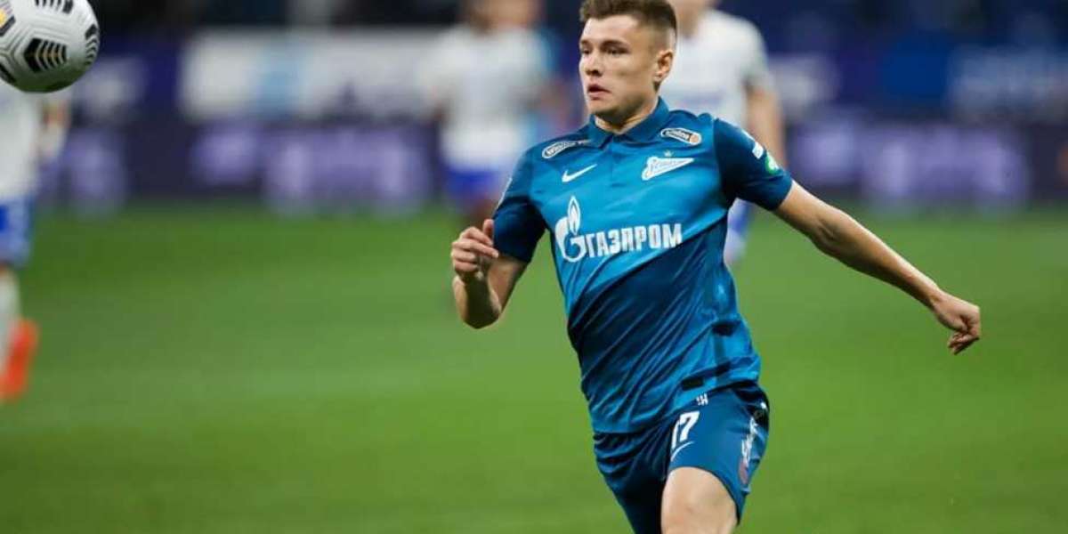 Андрея Мостового признали лучшим игроком «Зенита» по итогам апреля