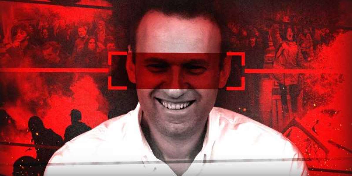 Команда Навального хотят вывести россиян на митинги с помощью мертвых душ