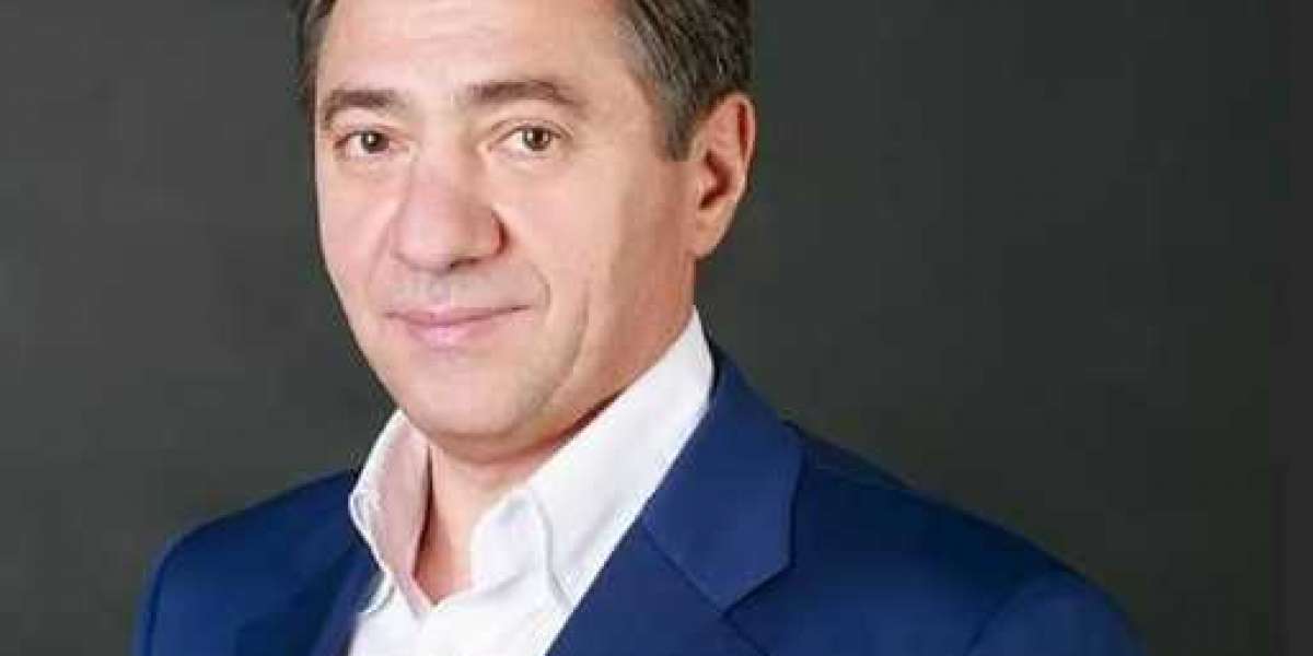 Бизнесмен-политик-коррупционер Пекарев рвется за мандатом