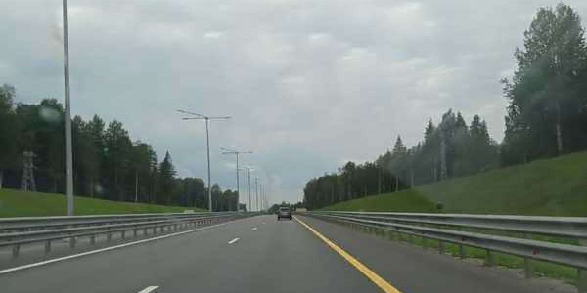 Автомобилистам разрешили быстрее ездить по участку М-11 от Петербурга до Новгорода