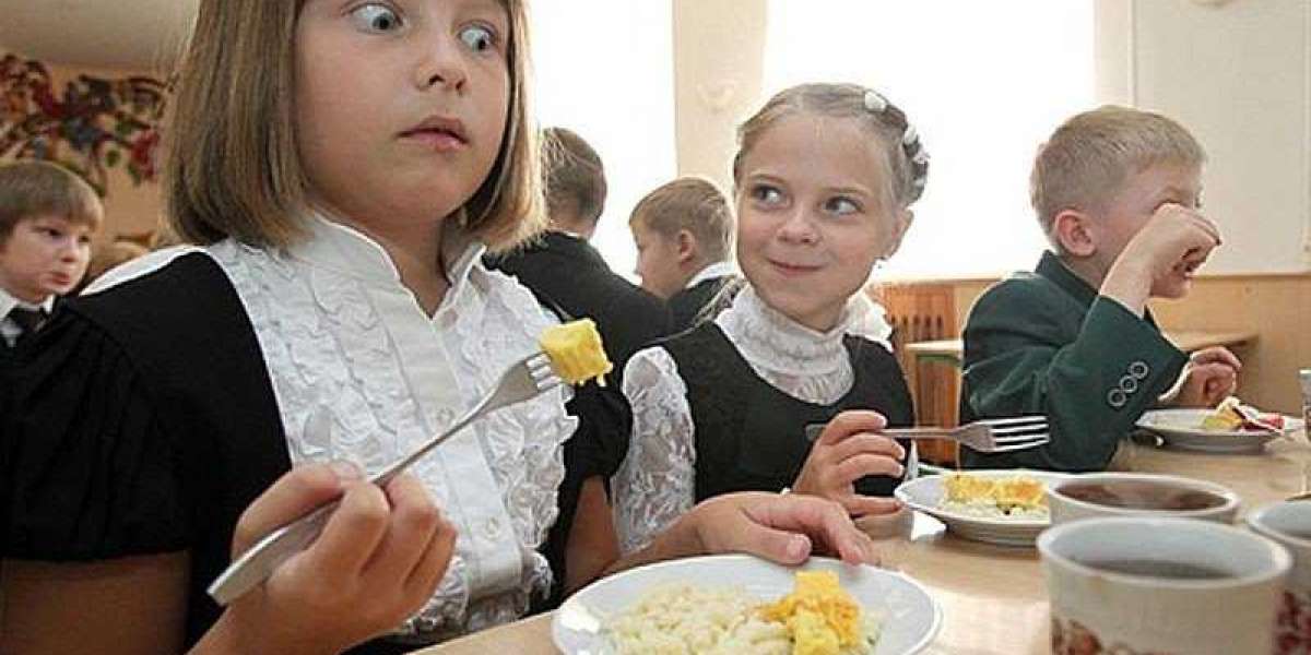 Питерский поставщик питания «ТЗБ «Петроградская» снова отравил детей во Фрунзенском районе