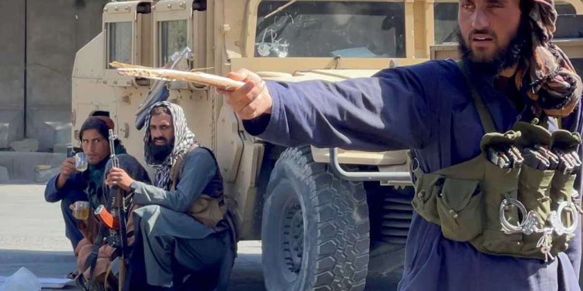 Американская военная благотворительность для талибов