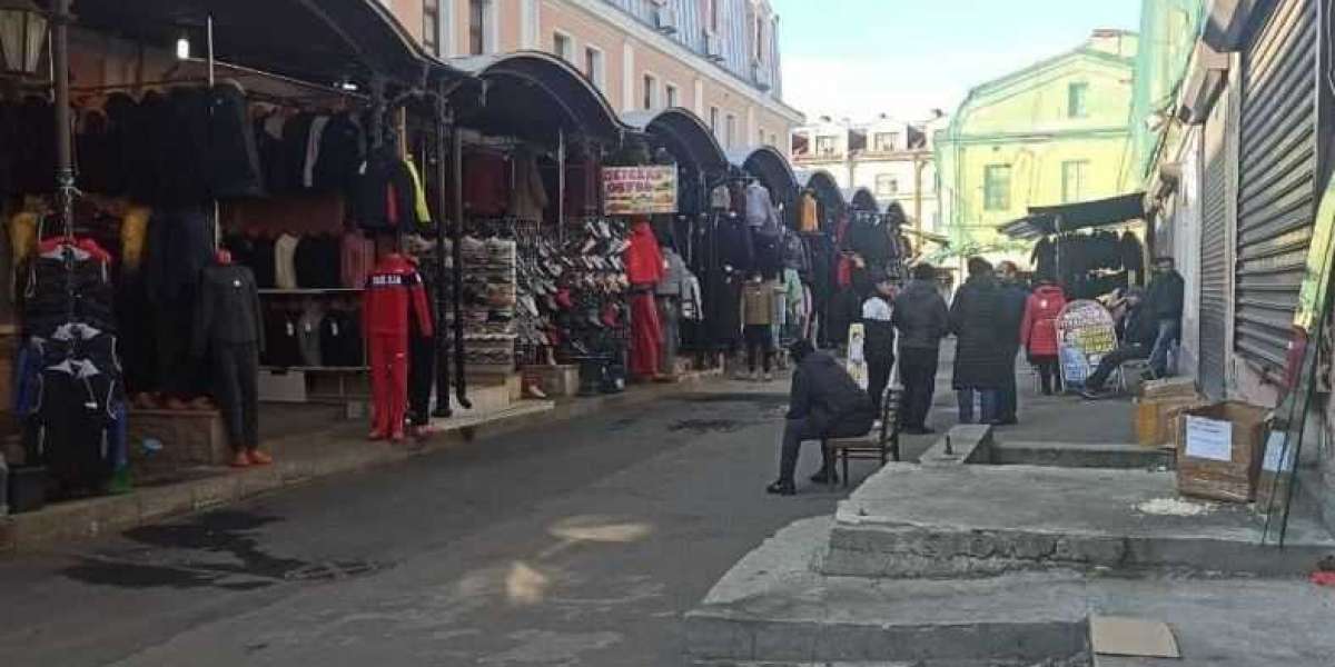 Двор рынок. Апрашка рынок в Санкт-Петербурге. Апраксин двор рынок. Апрашка рынок СПБ. Апраксин двор 4 Санкт-Петербург.