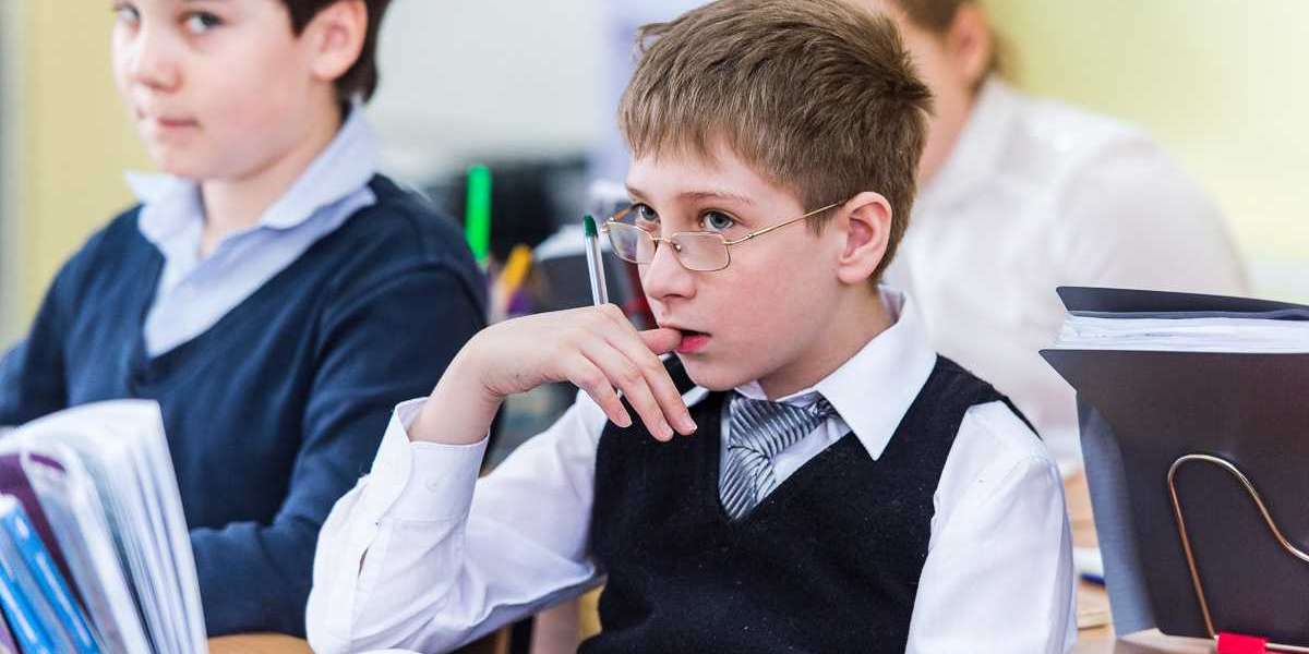 Москалькова предложила разработать программы по правам человека для школ