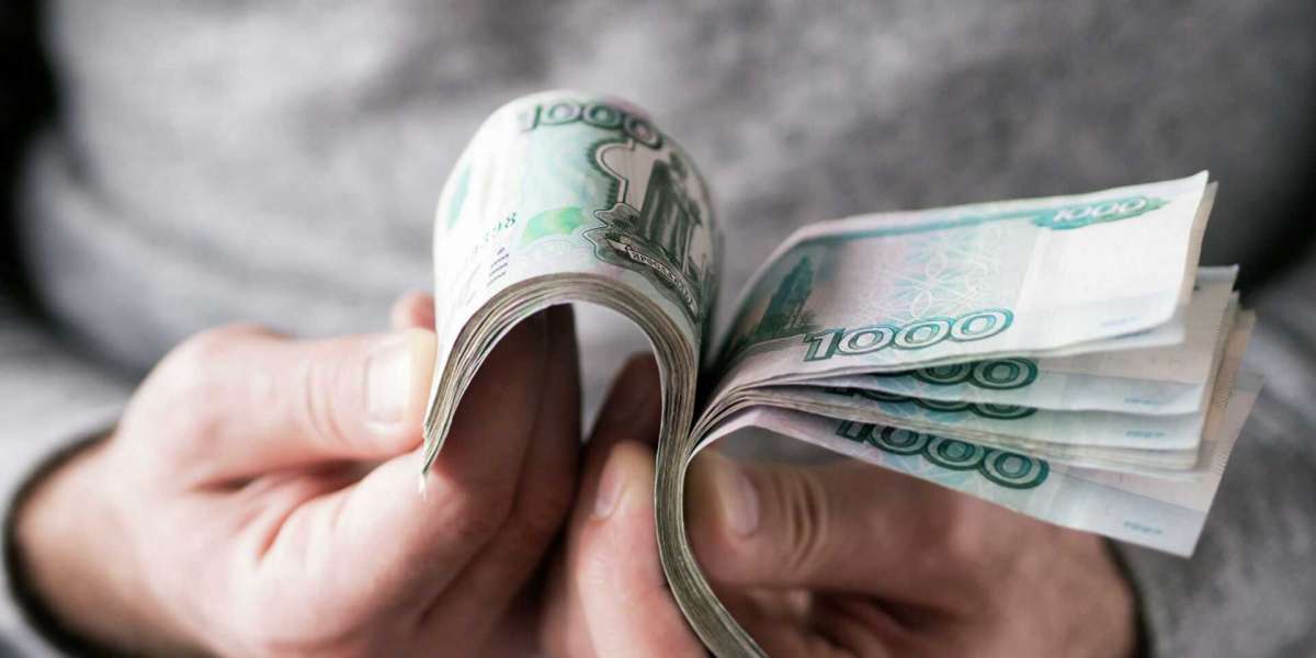 Сколько работодателей Петербурга хотят поднять зарплаты к 2022 году