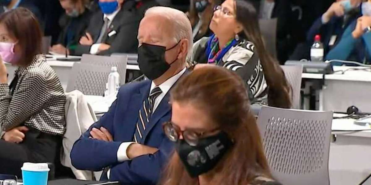 Сонный Джо вернулся: президент США уснул на саммите