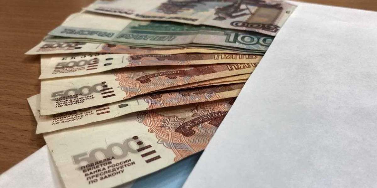 Петербуржца оштрафовали почти на миллион за взятку в 150 тысяч рублей