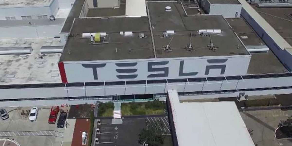 Тесла Илона Маска переносит штаб-квартиру из Калифорнии в Техас