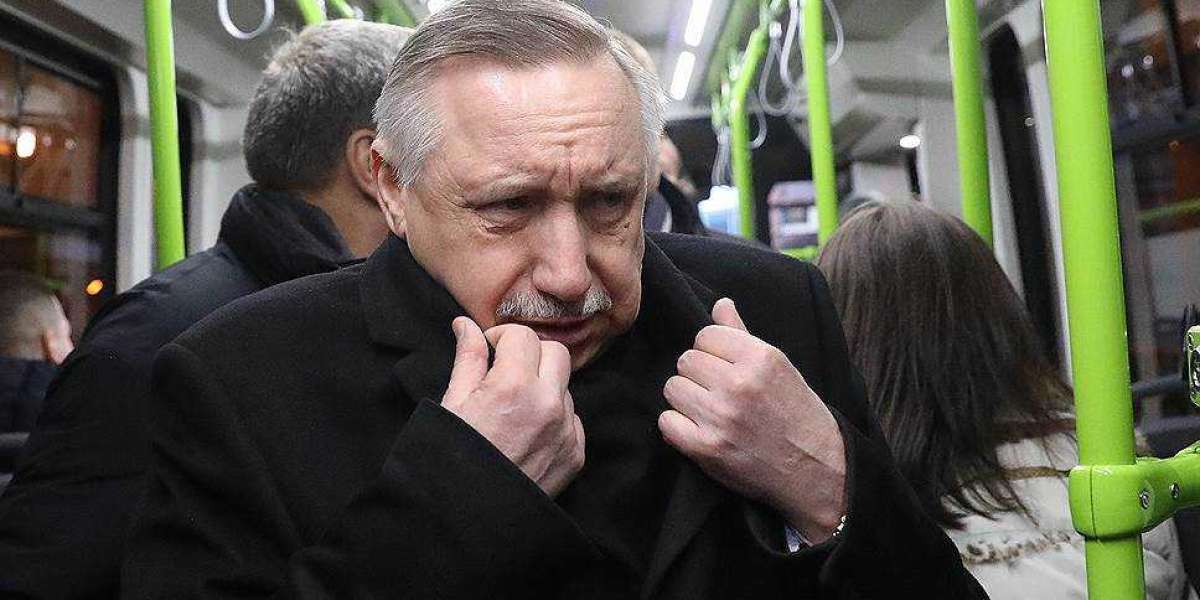 Говно в кресле губернатора: Беглов ненавидит петербуржцев за их жалобы