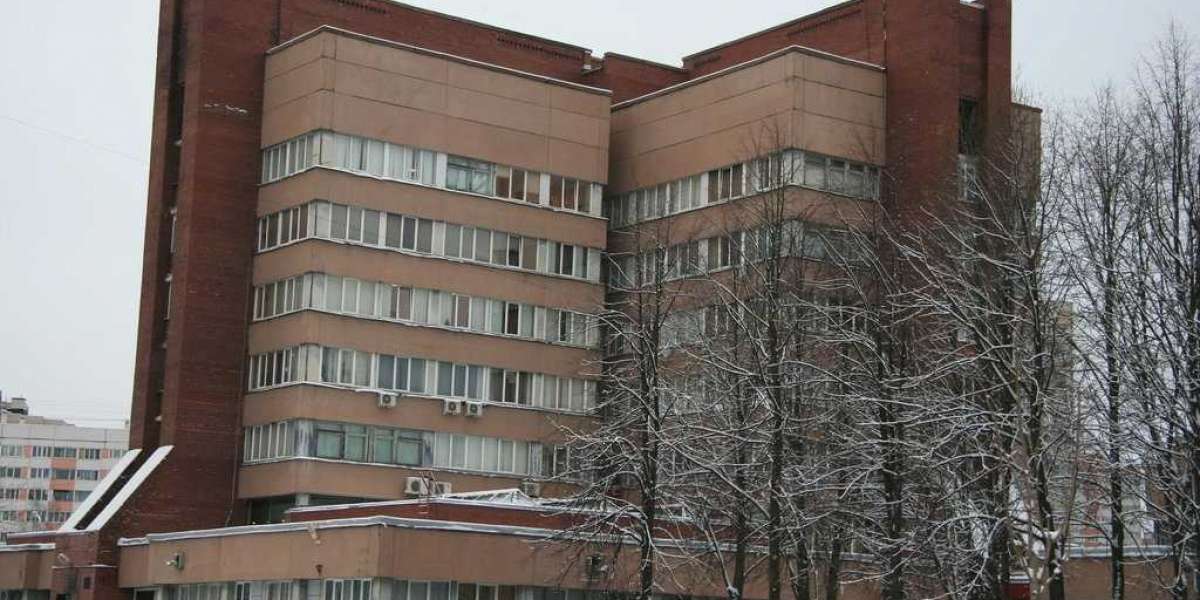 После смерти троих пациентов задержан главврач медцентра на Сикейроса