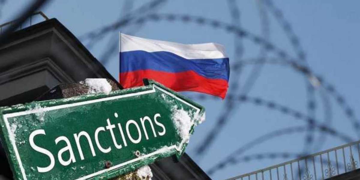 Благодаря санкциям, Запад увидит важность сотрудничества с Россией