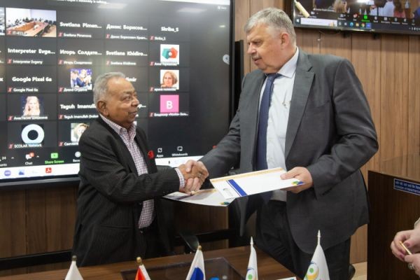 Подписано соглашение о сотрудничестве между Ассамблеей народов Евразии и Торгово-промышленной палатой БРИКС..