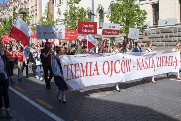 Польско-литовский союз дал трещину по языку: чья будет Западная Украина