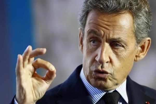 Саркози призвал не брать Украину в ЕС