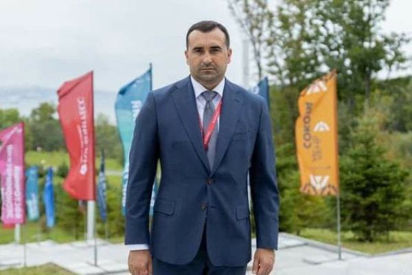 Молдовой руководит организованная преступная группировка — Адриан Албу