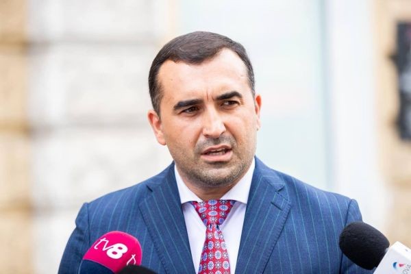 «Власти должны относиться к бизнесу с уважением» - кандидат в мэры Кишинева Адриан Албу..