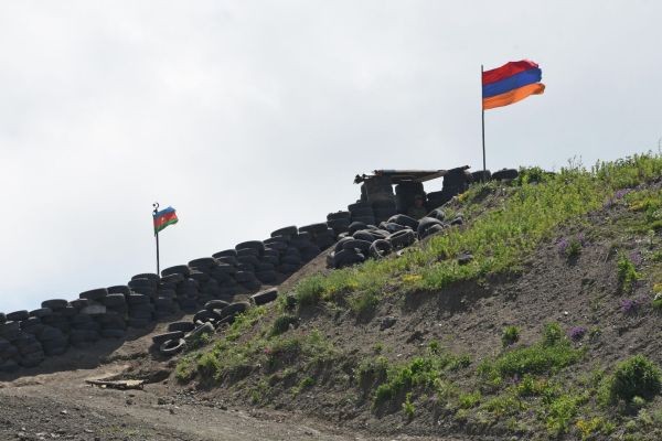 Обострение на «условной границе»: Армения готовится к новой войне