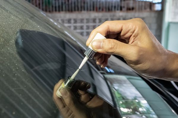 Does Your Insurance Cover Windshield Repair in Phoenix? Here’s What You Need to Know!