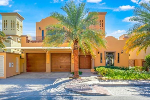 Exclusive Villas in Palm Jumeirah | Luxury Waterfront Living Dubai