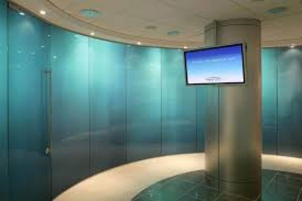 Smart Glass Market analysis exploring cost-effective manufacturing and enhanced performance solutions