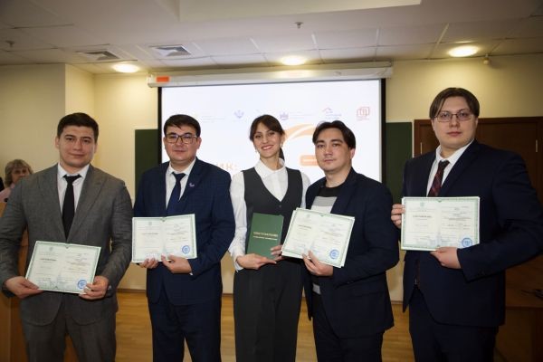 Финалисты проекта «Этник: кадры решают» получили удостоверения о повышении квалификации государственного образца..