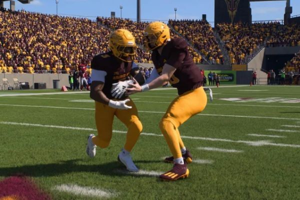 MMOexp:Best strategies for short yard offense in College Football 26