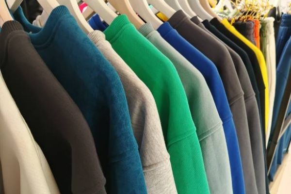 Buy Wholesale Sweatshirts in Bulk Today Fast!