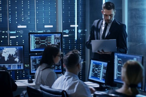 Smart Hands Data Center Services: The Precision Physical Operations Layer for Enterprise Infrastructure