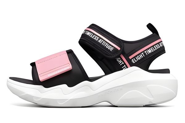 DLT-A涼鞋開箱分享：夏天就是要輕鬆好走