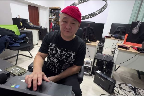 «Музыка слова в творчестве, традиции и жизни»: как текст превратить в музыкальную композицию разобрали на онлайн-лекции литературного проекта «Языкова..