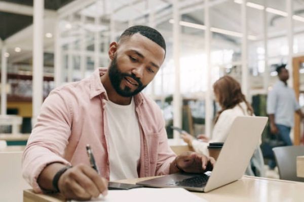 CIPD Assignment Service – Expert Help for Level 3, 5 & 7 CIPD Students