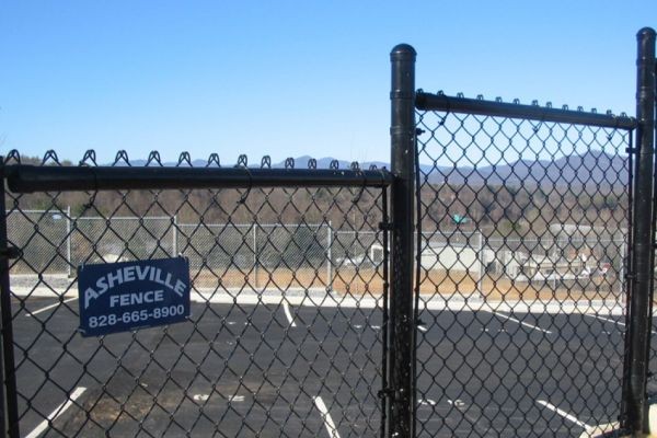 Why Is a Privacy Fence the Best Choice for Asheville Homes and Businesses?