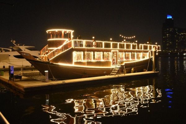 Discover the Magic of a Dhow Cruise in Dubai
