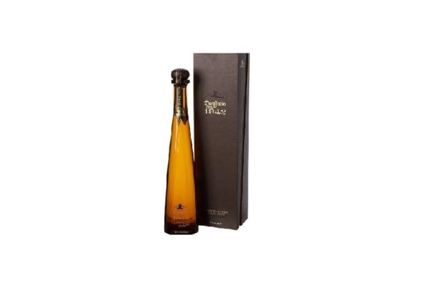How Don Julio 1942 Fits Into High-End Entertaining