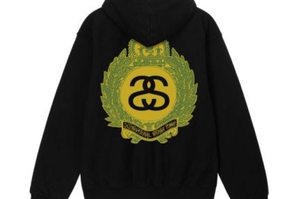 Stussy Canada: Trendy Streetwear for Urban Fashion Enthusiasts