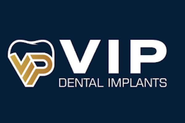 How Can I Find the Best Dental Implant Dentist Near Me?