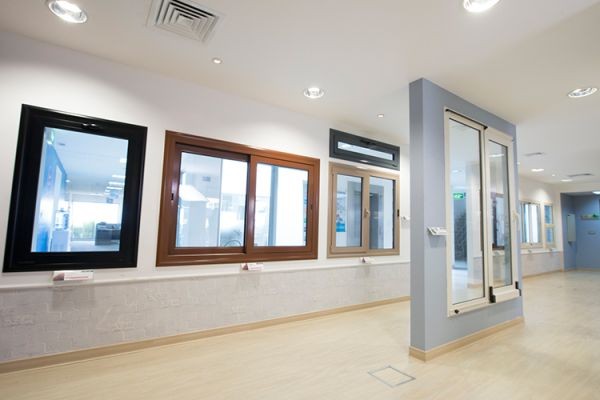 Double Window Hong Kuwait (نافذة مزدوجة هونغ الكويت) and Aluminum Doors (ابواب المنيوم): Modern Solutions for Kuwait Properties..