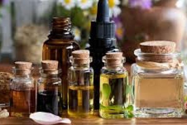 Essential Oil Manufacturers in India: Quality, Innovation, and Global Demand