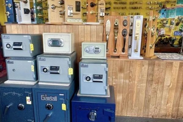 Fast and Reliable 24 Hr Locksmith Huntington Station and 24 Hr Locksmith Manhasset