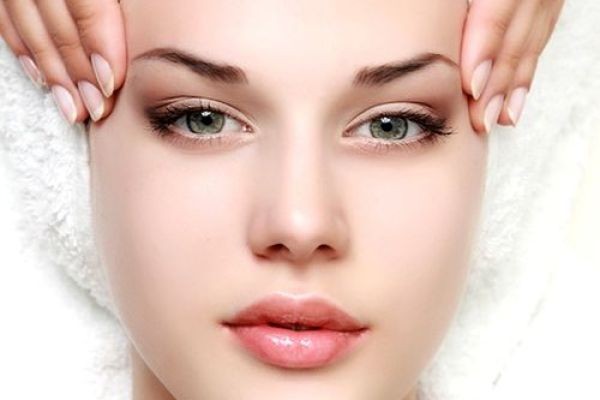 Dermatologist in Goa: Key Factors, Challenges, and the Role of Plastic Surgery in Skin Care