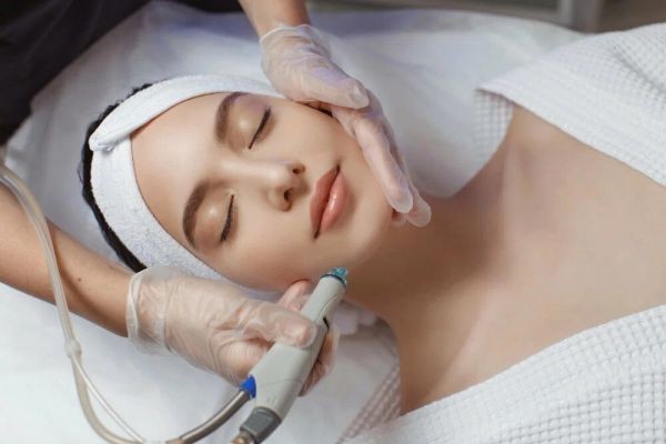 Reveal Smoother Skin with Hydrafacial in Islamabad
