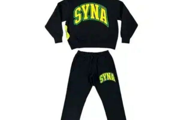 Syna World Tracksuit: The New Definition of Streetwear Luxury