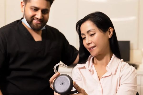 The Importance of Routine Visits to a Dentist : A Guide by The Dental Roots