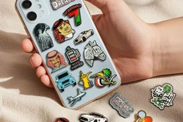 Phone Stickers for iPhone vs Android Compared