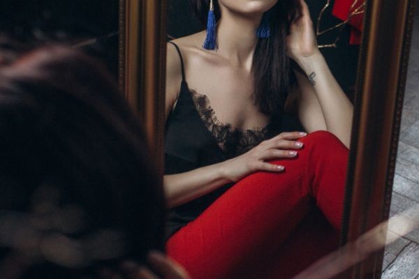 Call Girl Service in Gurugram – Premium Escort Service in Okhla