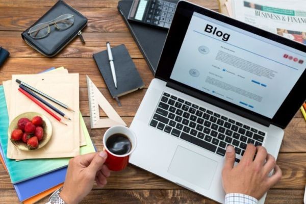 5 Things to Consider Before Hiring Copywriting Services