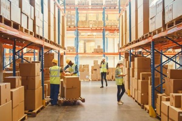 Stop Managing Logistics—Let a 3PL Warehouse Handle It All